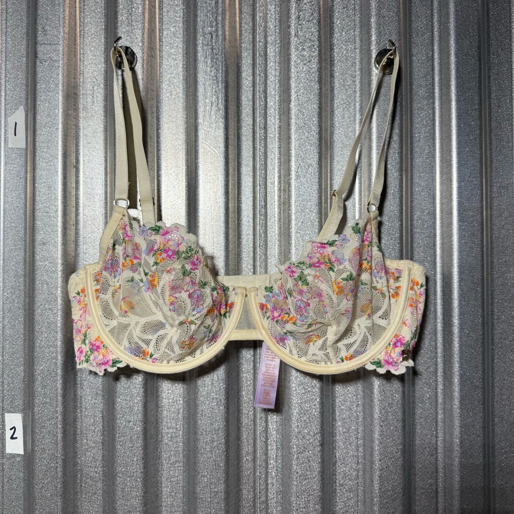 34DD Savage x Fenty Savage Not Sorry Lace Balconette Unlined Underwire Bra